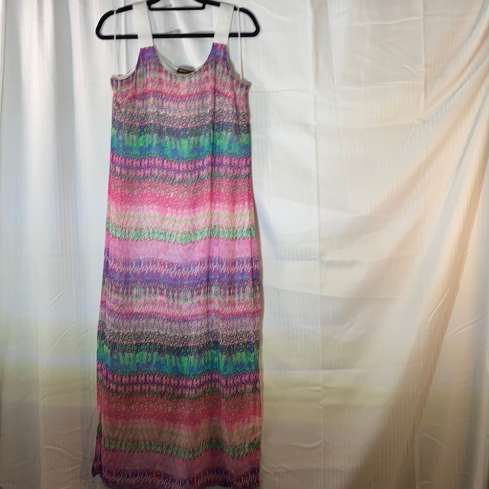 NWOT long maxi Dress size medium